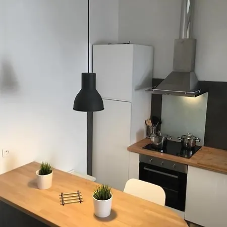 Maison Bacou Cité 4 *