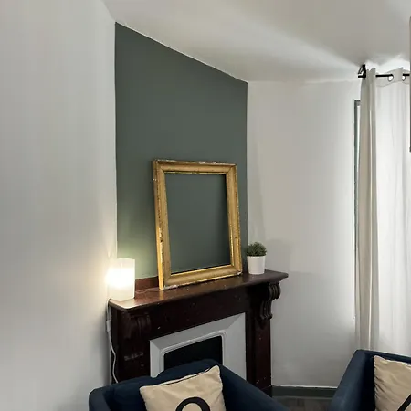 Maison Bacou Cite 4 Appartement *