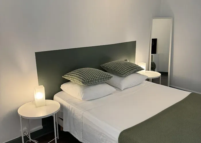 Appartement Maison Bacou Cite 4 *