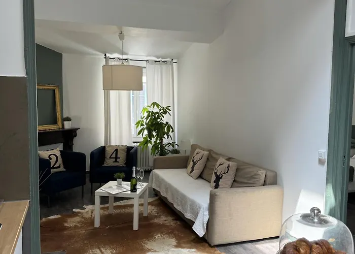 Maison Bacou Cite 4 *